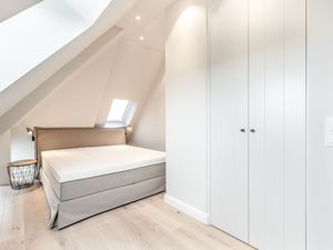 24017864-Ferienwohnung-2-Wenningstedt-300x225-2