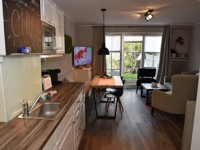 Ferienwohnung für 4 Personen (60 m²) in Wenningstedt 2/10