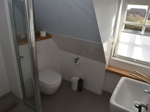 23974222-Ferienwohnung-3-Wenningstedt-300x225-5