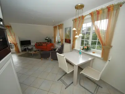 Ferienwohnung für 2 Personen (59 m²) in Wenningstedt 2/10