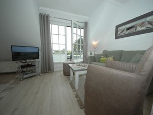 23974248-Ferienwohnung-4-Wenningstedt-300x225-2