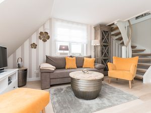 23974266-Ferienwohnung-4-Wenningstedt-300x225-3