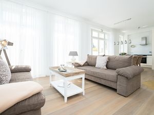 23974264-Ferienwohnung-4-Wenningstedt-300x225-3