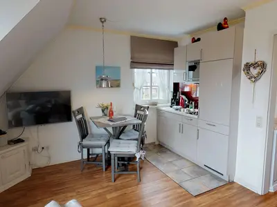 Ferienwohnung für 4 Personen (54 m²) in Wenningstedt 4/10