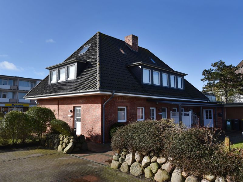 23974299-Ferienwohnung-2-Wenningstedt-800x600-1