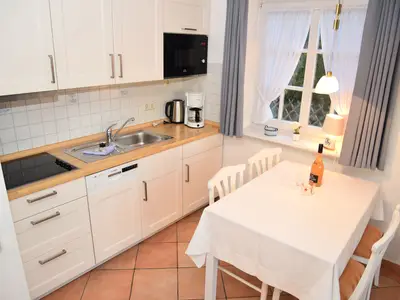 Ferienwohnung für 4 Personen (45 m²) in Wenningstedt 3/7