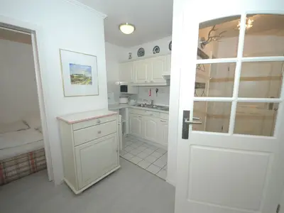 Ferienwohnung für 2 Personen (45 m²) in Wenningstedt 3/7