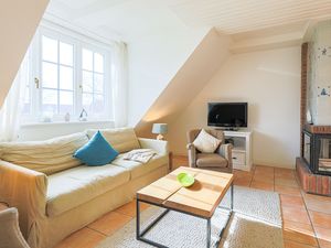 23981873-Ferienwohnung-4-Wenningstedt-300x225-0