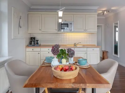 Ferienwohnung für 2 Personen (45 m²) in Wenningstedt 3/10