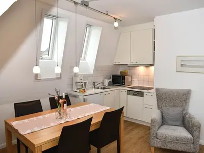 Ferienwohnung für 2 Personen (40 m²) in Wenningstedt 8/10