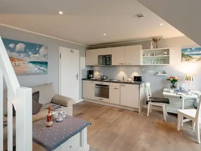 Ferienwohnung für 2 Personen (50 m²) in Wenningstedt 6/10