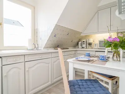 Ferienwohnung für 2 Personen (50 m²) in Wenningstedt 6/10