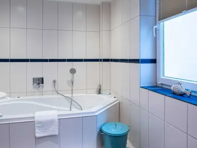 Ferienwohnung für 4 Personen (80 m²) in Wenningstedt 2/10