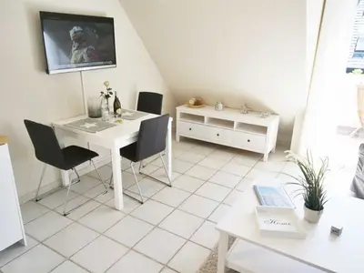 Ferienwohnung für 3 Personen (53 m²) in Wenningstedt 5/10