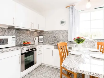 Ferienwohnung für 3 Personen (53 m²) in Wenningstedt 7/10
