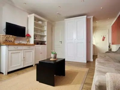 Ferienwohnung für 2 Personen (36 m²) in Wenningstedt 1/10