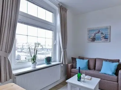 Ferienwohnung für 2 Personen (32 m²) in Wenningstedt 2/10