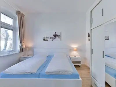 Ferienwohnung für 2 Personen (42 m²) in Wenningstedt 8/10