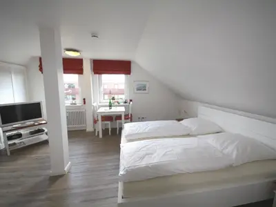 Ferienwohnung für 2 Personen (25 m²) in Wenningstedt 2/10