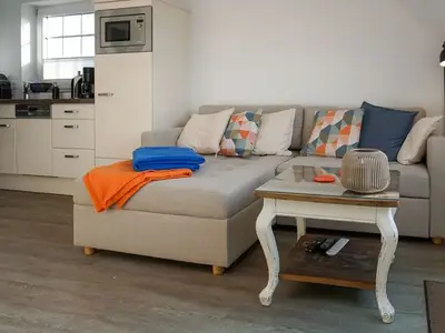 Ferienwohnung für 2 Personen (46 m²) in Wenningstedt 8/10