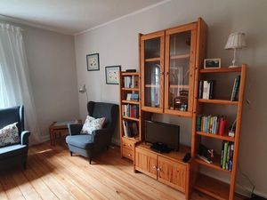 23472130-Ferienwohnung-3-Wensin-300x225-3