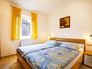 23336696-Ferienwohnung-5-Werdum-300x225-2