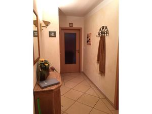 23989047-Ferienwohnung-4-Werdum-300x225-2