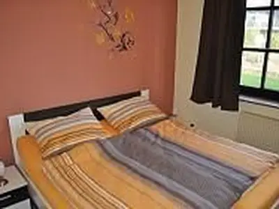 Ferienwohnung für 2 Personen (47 m²) in Werdum 8/10