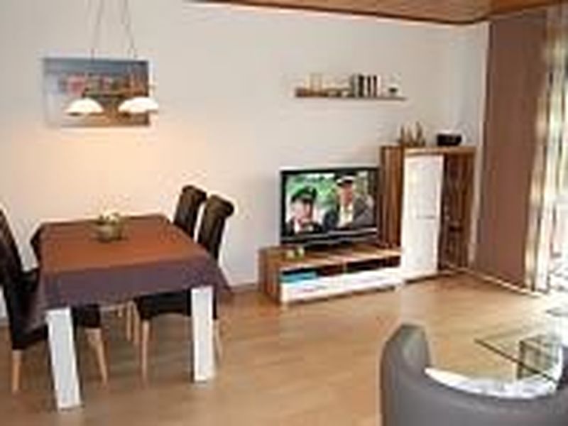 23989114-Ferienwohnung-4-Werdum-800x600-2