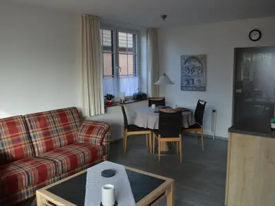 Ferienwohnung für 2 Personen (47 m²) in Werdum 1/10