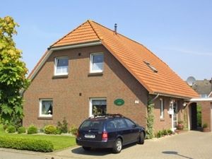 21525979-Ferienwohnung-2-Werdum-300x225-0