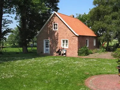 Ferienwohnung für 6 Personen (70 m²) in Werdum 1/10
