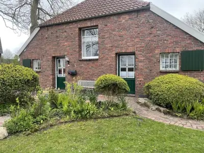 Ferienwohnung für 7 Personen (104 m²) in Werdum 6/10