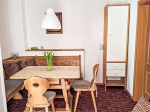 23844152-Ferienwohnung-4-Werfenweng-300x225-5