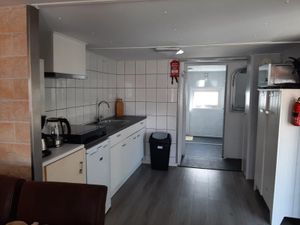 23699716-Ferienwohnung-5-Wervershoof-300x225-3