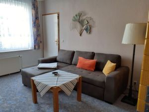 18135391-Ferienwohnung-3-Wesenberg-300x225-2