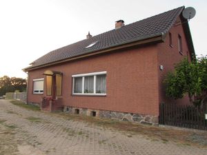 22335703-Ferienwohnung-7-Wesenberg-300x225-5