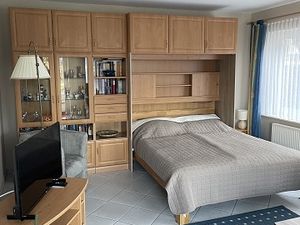 338379-Ferienwohnung-4-Wesselburen-300x225-5