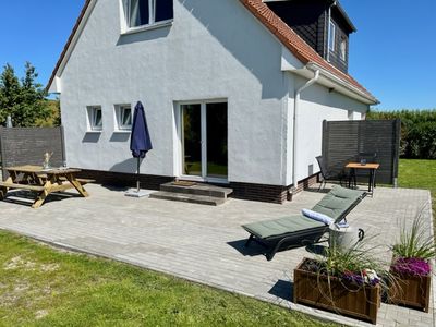 Terrasse zur Wohnung