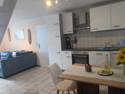 Ferienwohnung für 6 Personen (75 m²) in Wesselburenerkoog 3/10