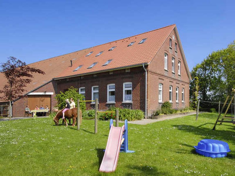 21679523-Ferienwohnung-5-Westbense-800x600-1