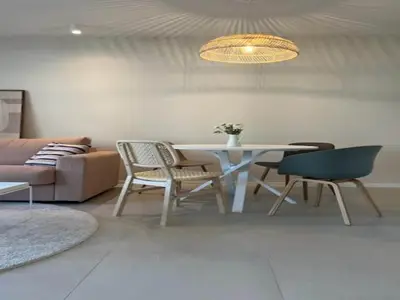 DiningRoom