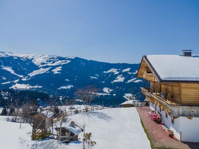 Außenseite Ferienhaus [Winter]