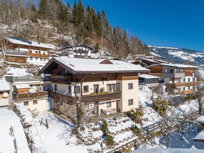 Außenseite Ferienhaus [Winter]