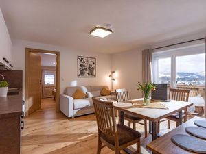 23216403-Ferienwohnung-4-Westendorf (Tirol)-300x225-3