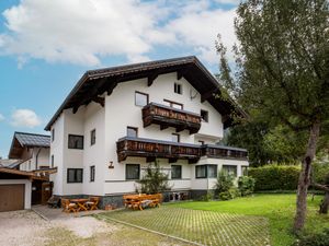 24026985-Ferienwohnung-4-Westendorf (Tirol)-300x225-3