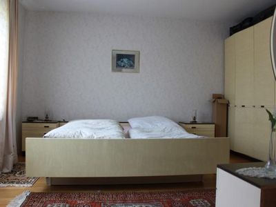 Schlafzimmer 1.