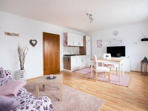 23574754-Ferienwohnung-2-Westerburg-300x225-3