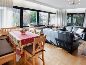 Ferienwohnung für 5 Personen (90 m²) in Westerburg