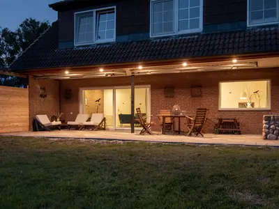 Terrasse 3 Raum Wohnung im EG